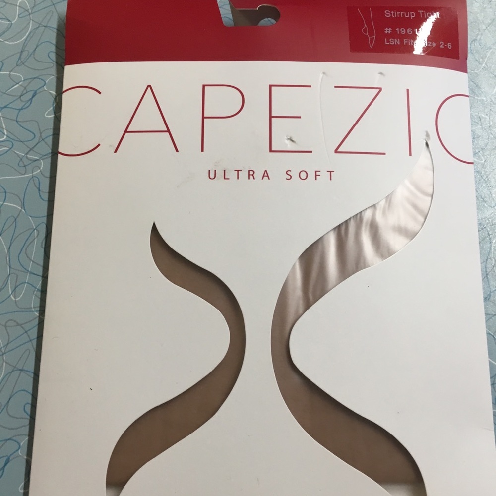 Girls stirrup tights